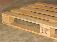 Wood pallet